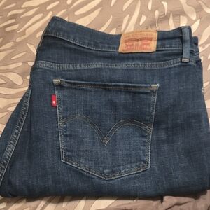 Levi's Women's Dark Blue Straight Leg Jeans